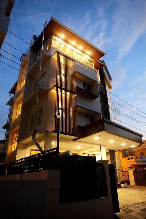 Kira Palace Residency Hotel Ernakulam Exterior photo