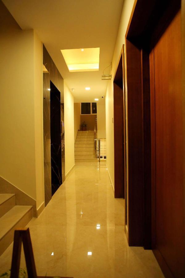 Kira Palace Residency Hotel Ernakulam Exterior photo